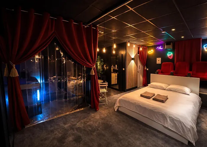 Cinema Et Jacuzzi Privatif, 公寓 *