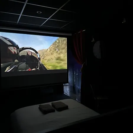 Cinema Et Jacuzzi Privatif, * Bordeaux